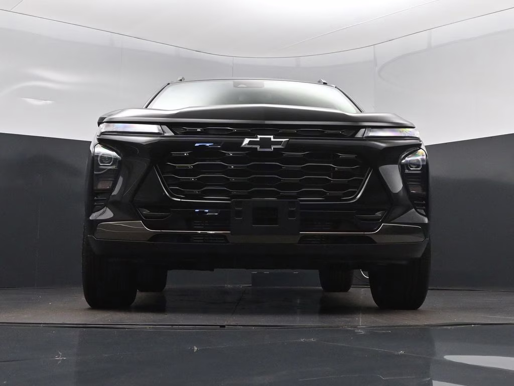 2026 Black Metallic Chevrolet Trax ACTIV FWD SUV