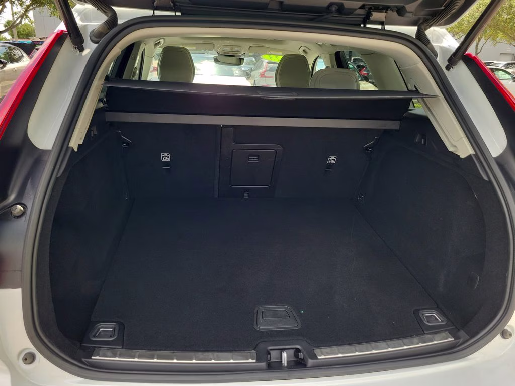 2024 Crystal White Metallic Volvo XC60 Plus Dark Theme AWD SUV