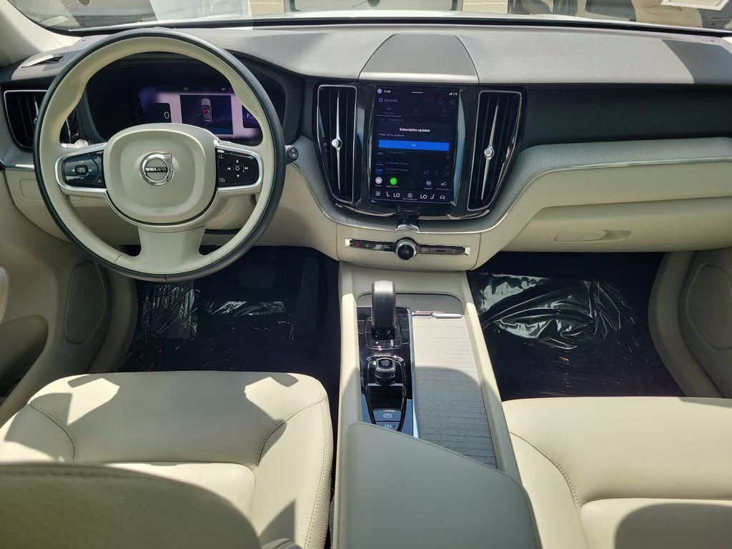 2024 Crystal White Metallic Volvo XC60 Plus Dark Theme AWD SUV