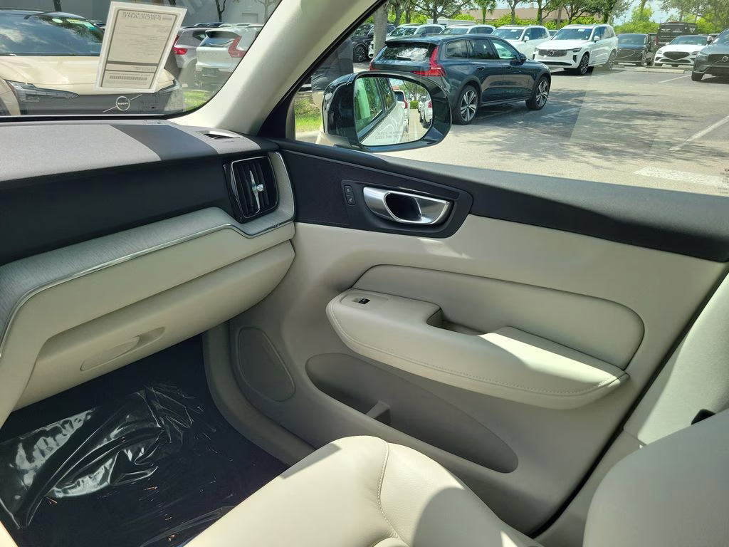2024 Crystal White Metallic Volvo XC60 Plus Dark Theme AWD SUV
