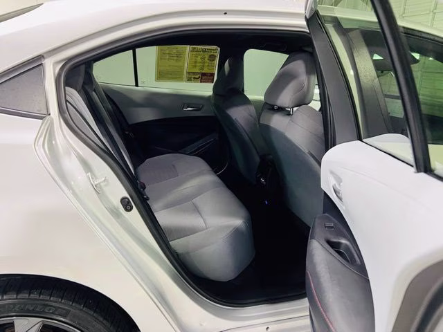 2024 Classic Silver Metallic Toyota Corolla SE FWD Sedan