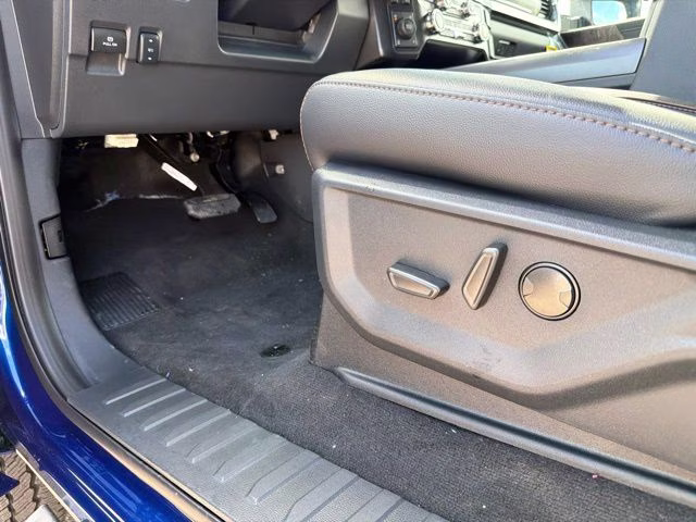 2026 Argon Blue Metallic Ford Super Duty F-350 SRW Lariat 4X4 Truck