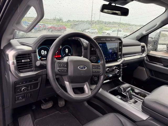 2022 Black Metallic Ford F-150 Lariat 4X4 Truck