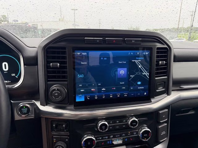 2022 Black Metallic Ford F-150 Lariat 4X4 Truck