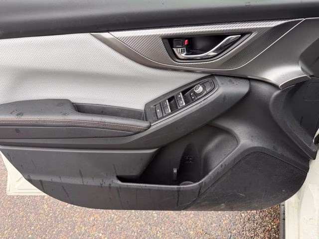 2021 Crystal White Pearl Subaru Crosstrek Limited AWD SUV