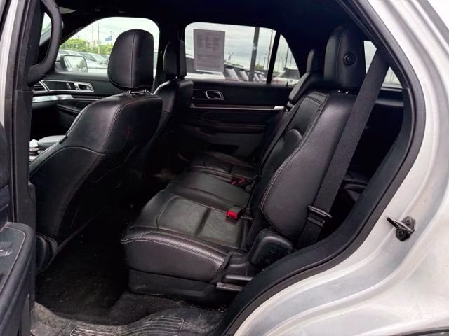 2019 Ingot Silver Metallic Ford Explorer Limited 4X4 SUV