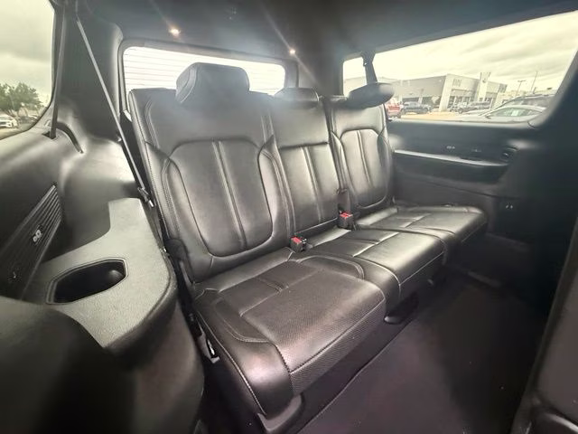2023 Diamond Black Crystal Pearlcoat Jeep Wagoneer L Series II 4X4 SUV