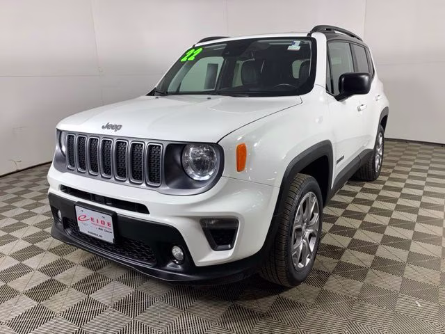 2022 Alpine White Clearcoat Jeep Renegade Limited 4X4 SUV
