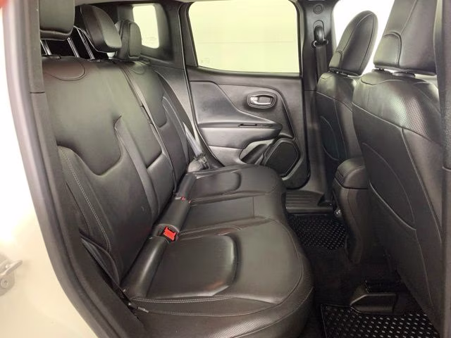 2022 Alpine White Clearcoat Jeep Renegade Limited 4X4 SUV