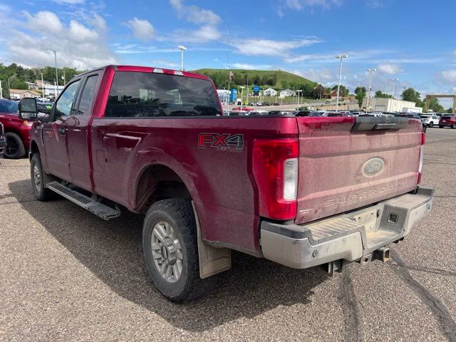 2019 Ruby Red Metallic Ford Super Duty F-250 SRW XLT 4X4 Truck