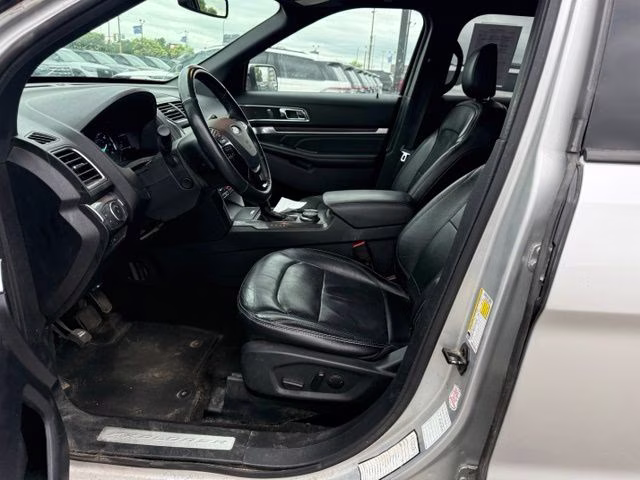 2019 Ingot Silver Metallic Ford Explorer Limited 4X4 SUV