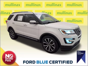 2017 White Platinum Clearcoat Metallic Ford Explorer Limited FWD SUV