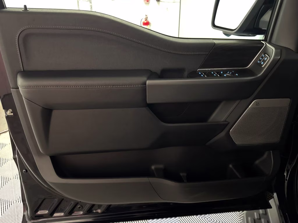 2025 Blue Metallic Ford F-150 Lightning Lariat AWD Truck