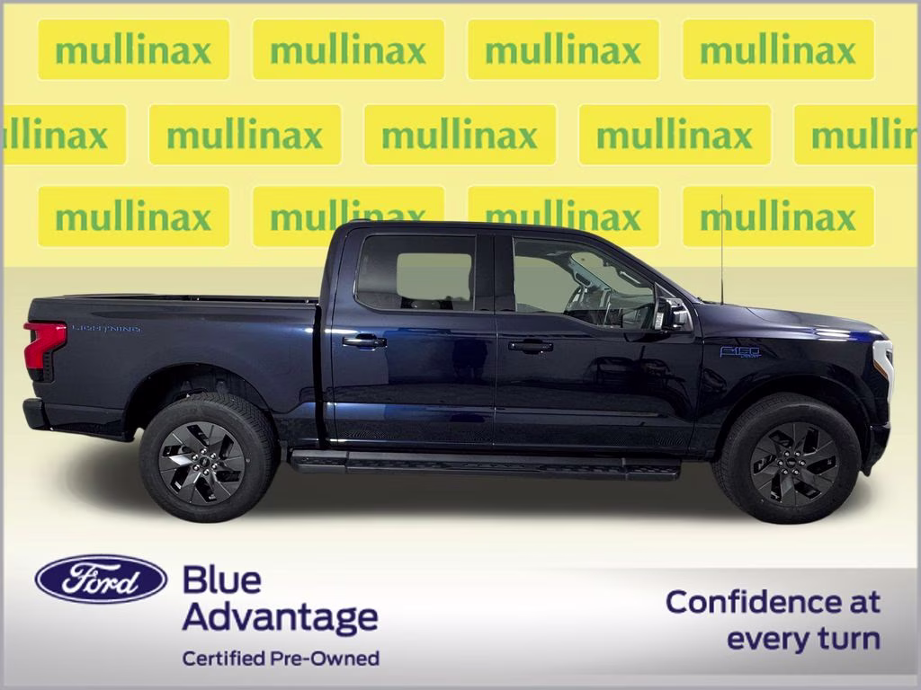 2025 Blue Metallic Ford F-150 Lightning Lariat AWD Truck