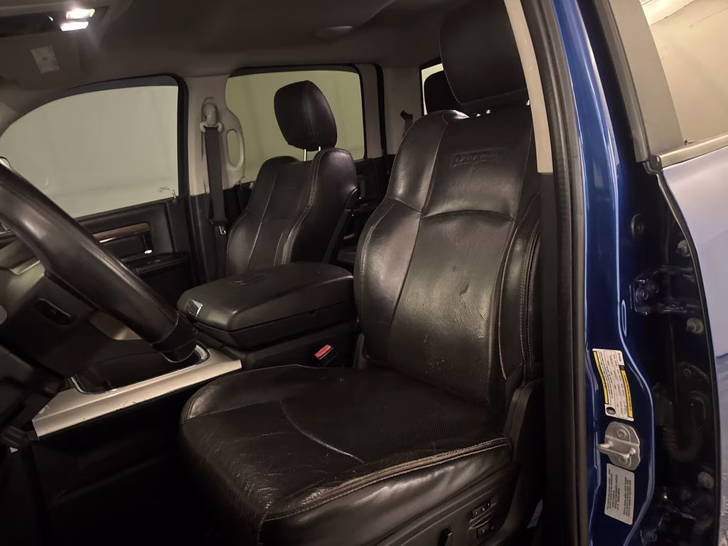 2016 Blue Streak Pearlcoat Ram 2500 Laramie 4X4 Truck