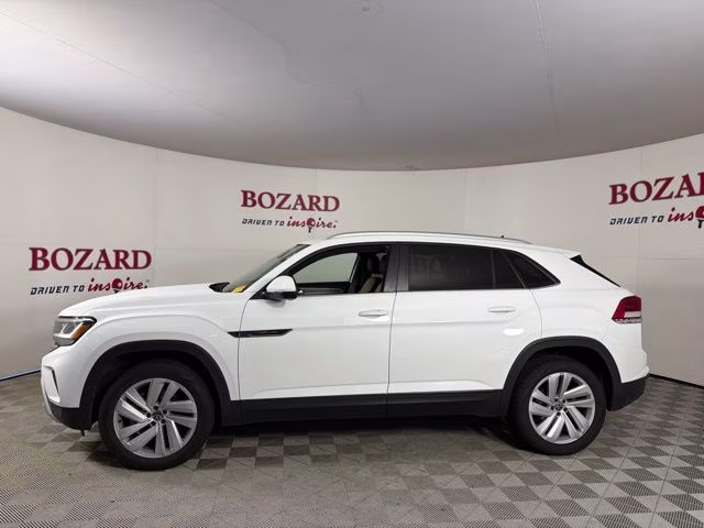 2021 Pure White Volkswagen Atlas Cross Sport 2.0T SE w/Technology FWD SUV