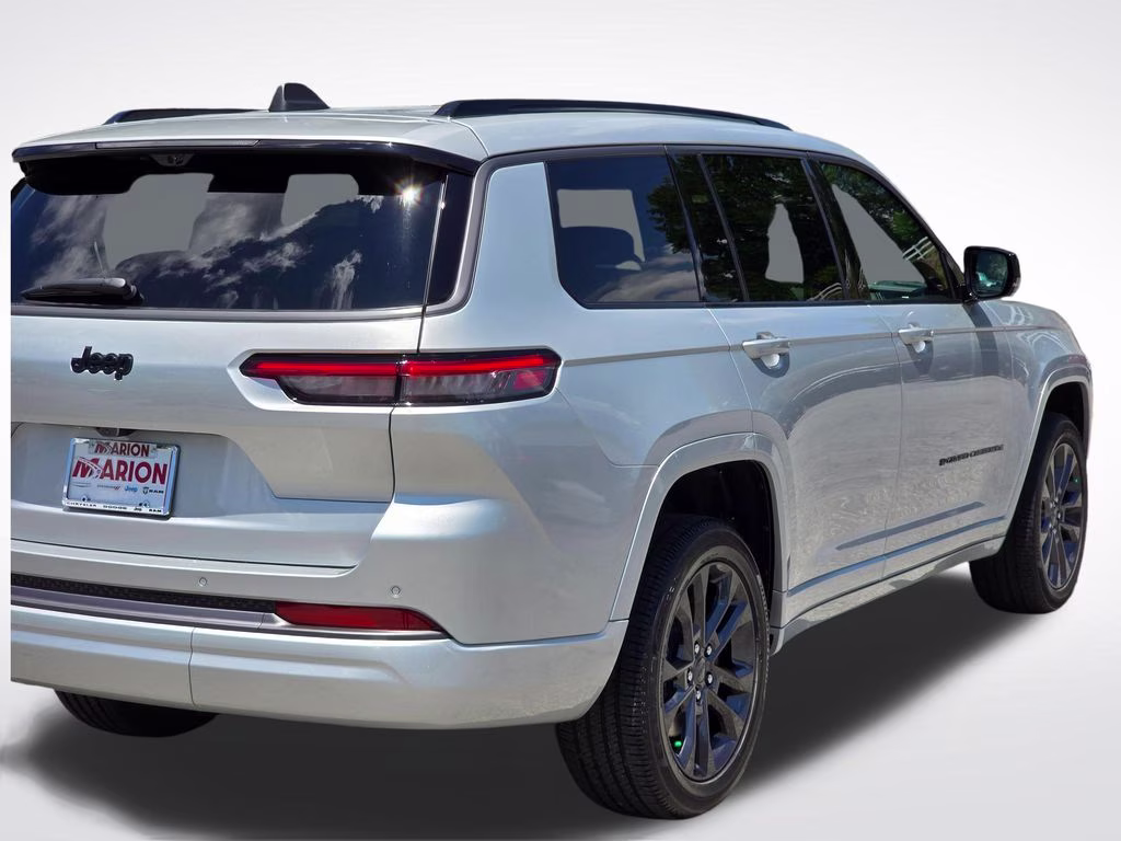 2026 Silver Zynith Jeep Grand Cherokee L Limited Reserve 4X4 SUV