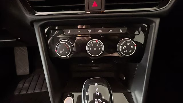 2023 Platinum Gray Metallic Volkswagen Taos 1.5T SE FWD SUV