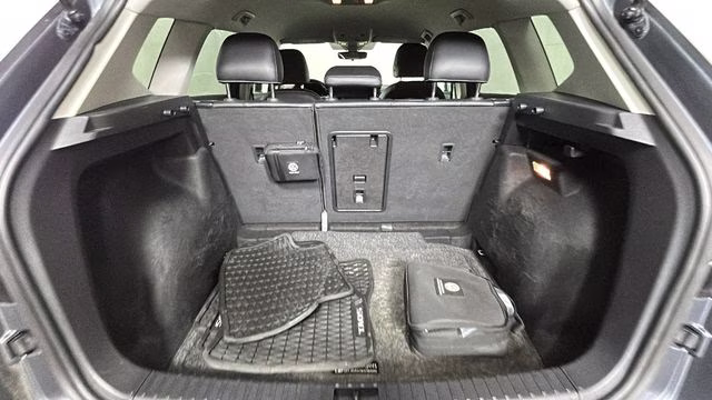 2023 Platinum Gray Metallic Volkswagen Taos 1.5T SE FWD SUV