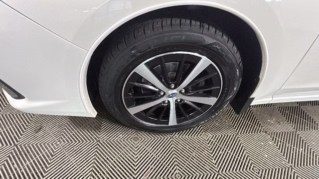 2021 Crystal White Pearl Subaru Impreza Premium AWD Sedan