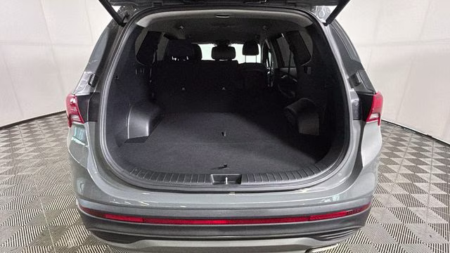 2023 Hampton Gray Hyundai Santa Fe SEL AWD SUV