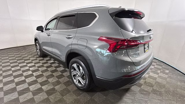 2023 Hampton Gray Hyundai Santa Fe SEL AWD SUV