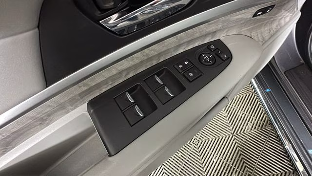 2018 pewter gray met Acura RLX Base FWD Sedan
