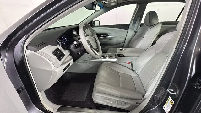 2018 pewter gray met Acura RLX Base FWD Sedan