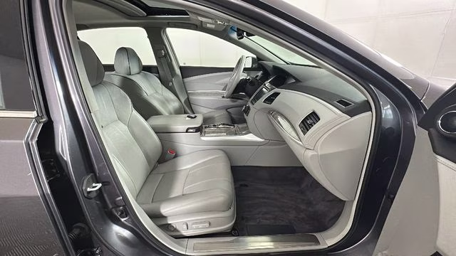 2018 pewter gray met Acura RLX Base FWD Sedan
