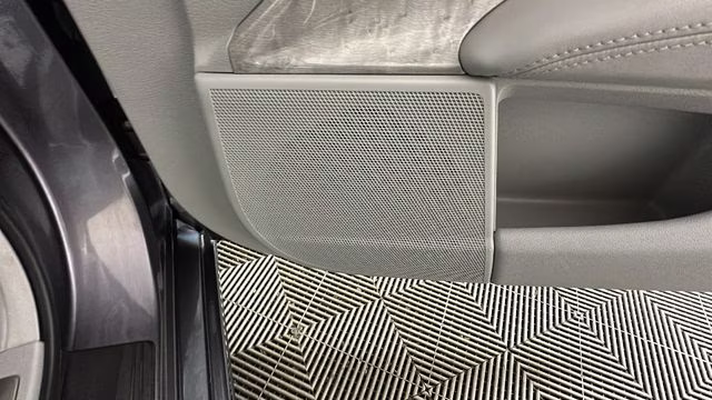 2018 pewter gray met Acura RLX Base FWD Sedan