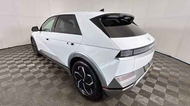 2024 Atlas White Hyundai IONIQ 5 Limited RWD SUV