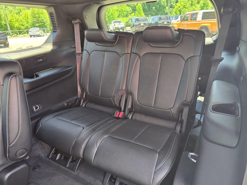 2026 Silver Zynith Jeep Grand Cherokee L Limited Reserve 4X4 SUV