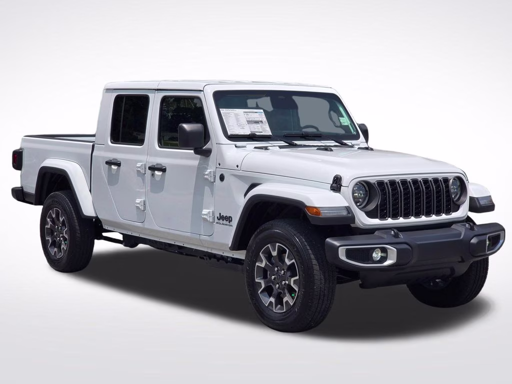 2026 Bright White Clearcoat Jeep Gladiator Sahara 4X4 Truck