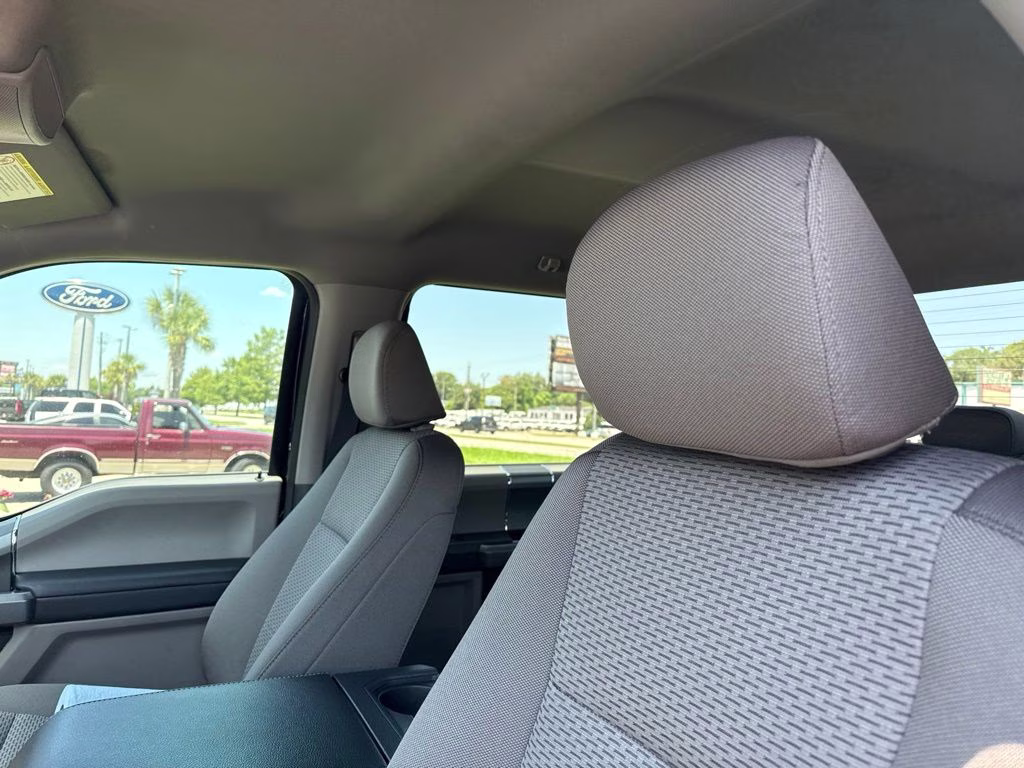 2022 Antimatter Blue Metallic Ford Super Duty F-250 SRW XLT 4X4 Truck