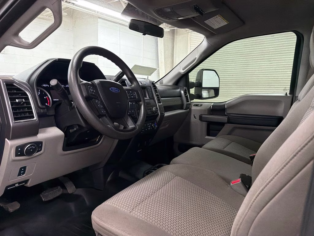 2017 Magnetic Ford Super Duty F-250 SRW XLT 4X4 Truck