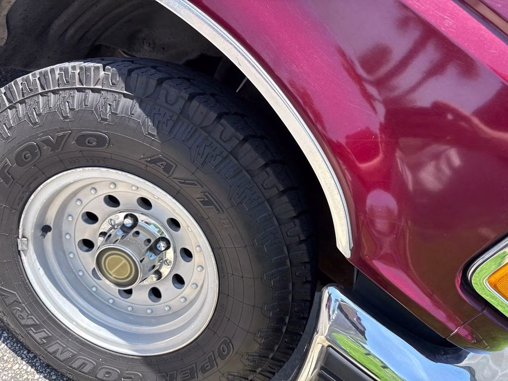 1996 Maroon Ford F-150 Eddie Bauer RWD Truck