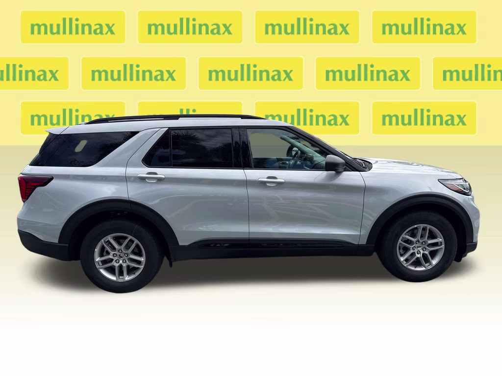 2026 White Metallic Ford Explorer Active RWD SUV