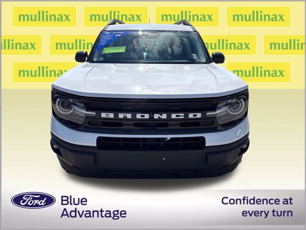 2023 Oxford White Ford Bronco Sport Outer Banks 4X4 SUV