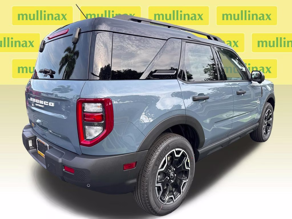 2026 Azure Gray Metallic Tri-Coat Ford Bronco Sport Outer Banks 4X4 SUV
