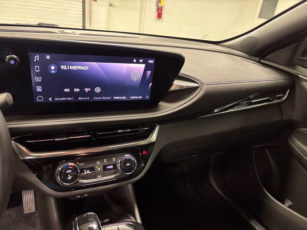 2024 Cinnabar Metallic Buick Envista Sport Touring FWD SUV