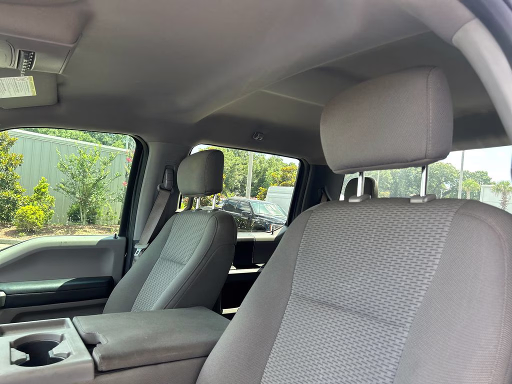 2017 Magnetic Ford Super Duty F-250 SRW XLT 4X4 Truck