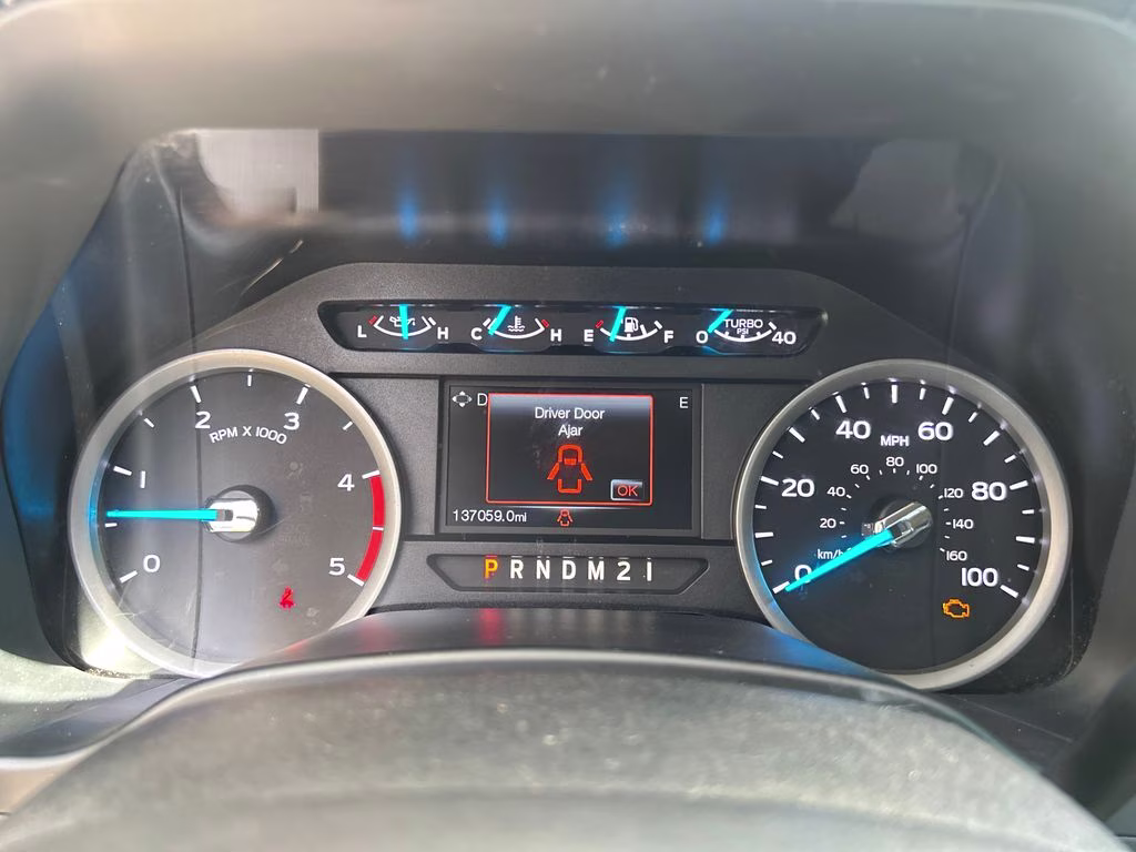 2017 Magnetic Ford Super Duty F-250 SRW XLT 4X4 Truck