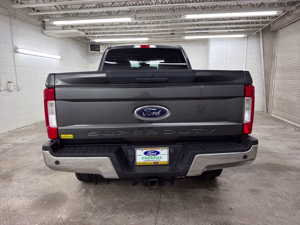 2017 Magnetic Ford Super Duty F-250 SRW XLT 4X4 Truck