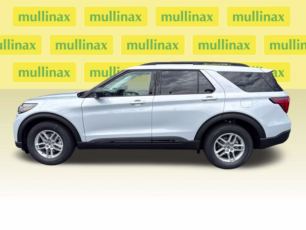 2026 White Metallic Ford Explorer Active RWD SUV