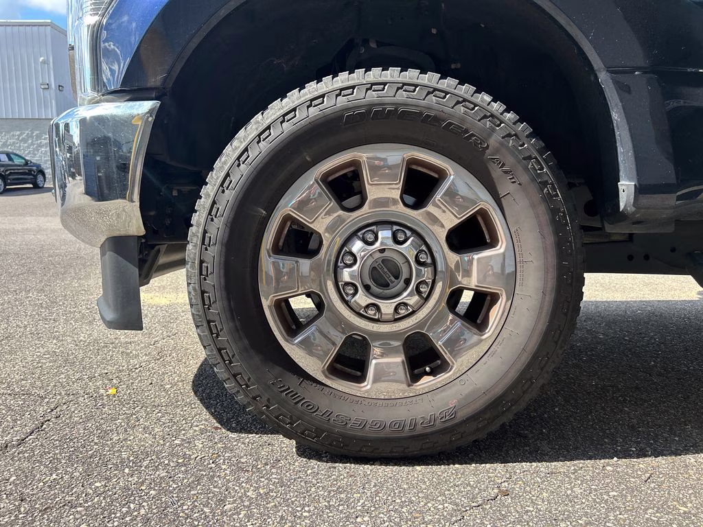 2022 Atlas Blue Metallic Ford Super Duty F-250 SRW XLT 4X4 Truck