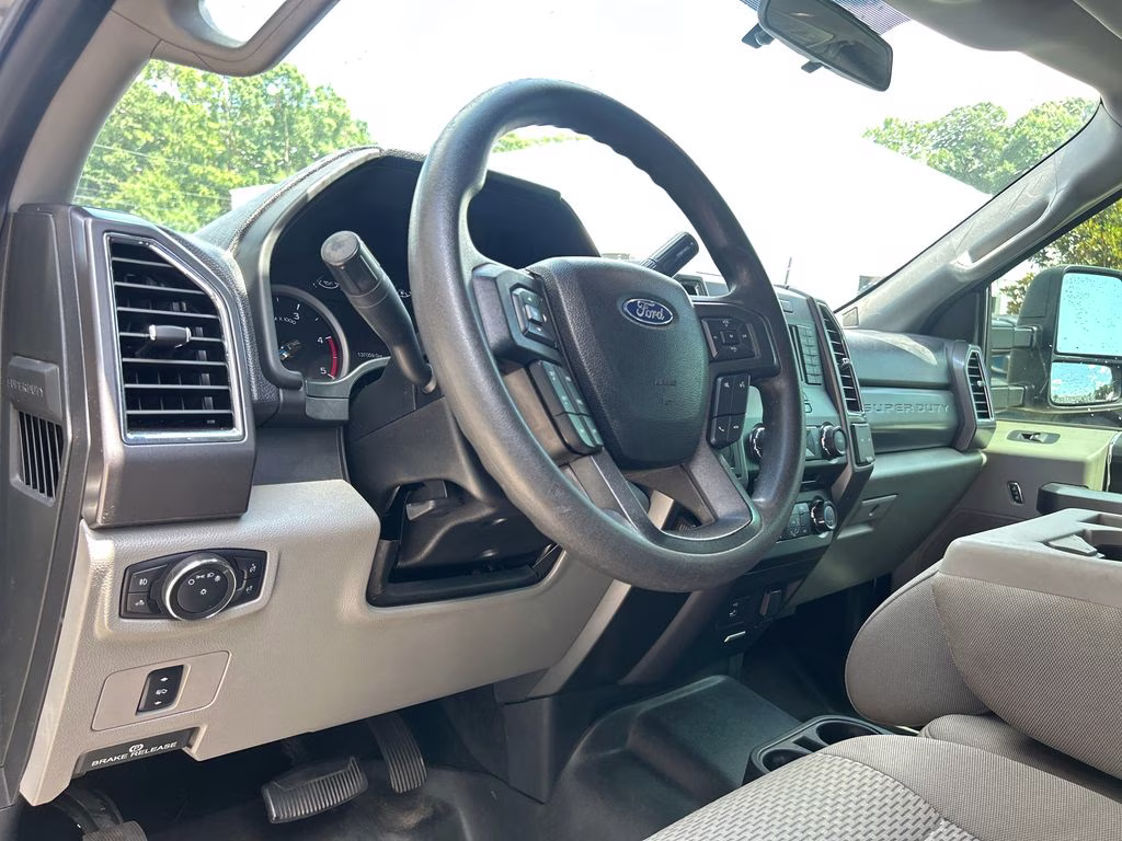 2017 Magnetic Ford Super Duty F-250 SRW XLT 4X4 Truck