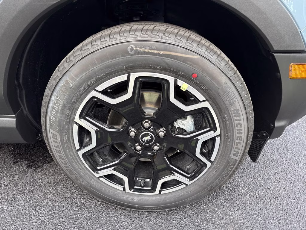 2026 Azure Gray Metallic Tri-Coat Ford Bronco Sport Outer Banks 4X4 SUV