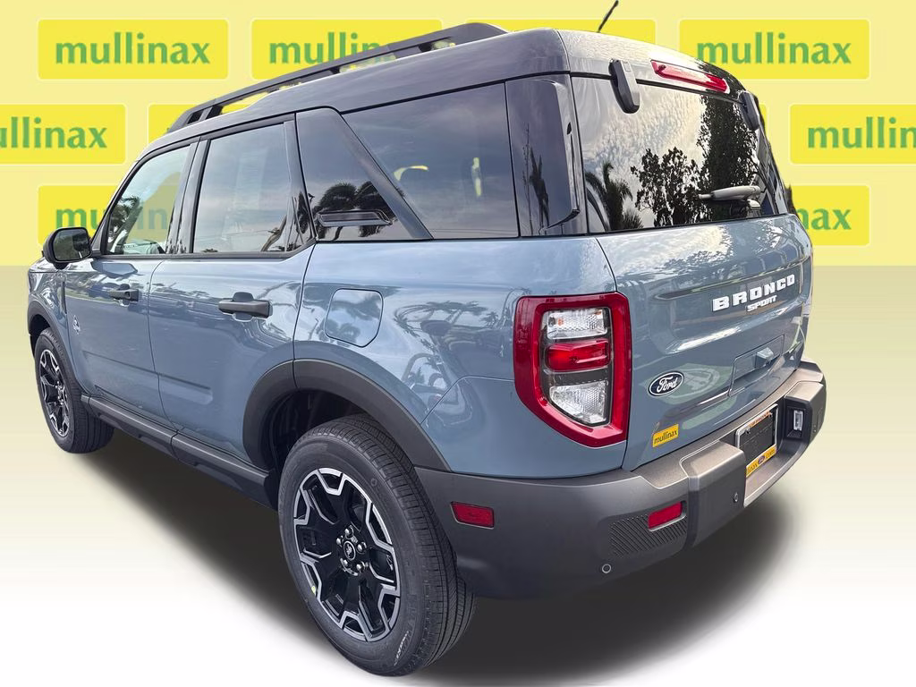 2026 Azure Gray Metallic Tri-Coat Ford Bronco Sport Outer Banks 4X4 SUV