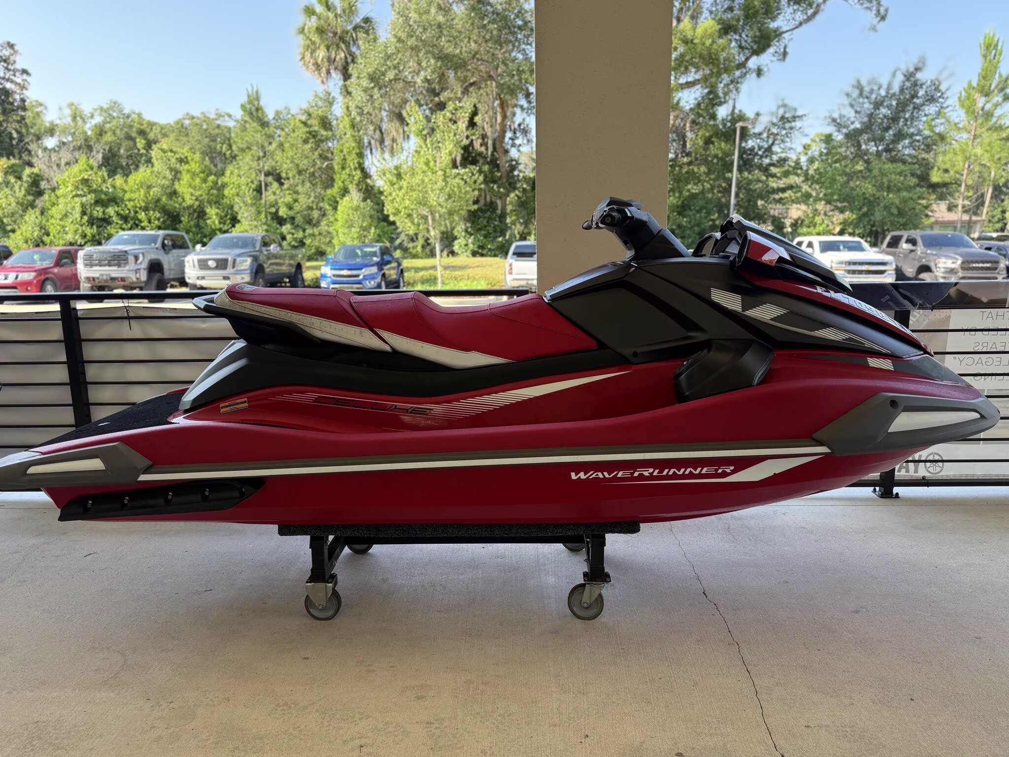 2023 Yamaha VX Deluxe W/Audio Boat
