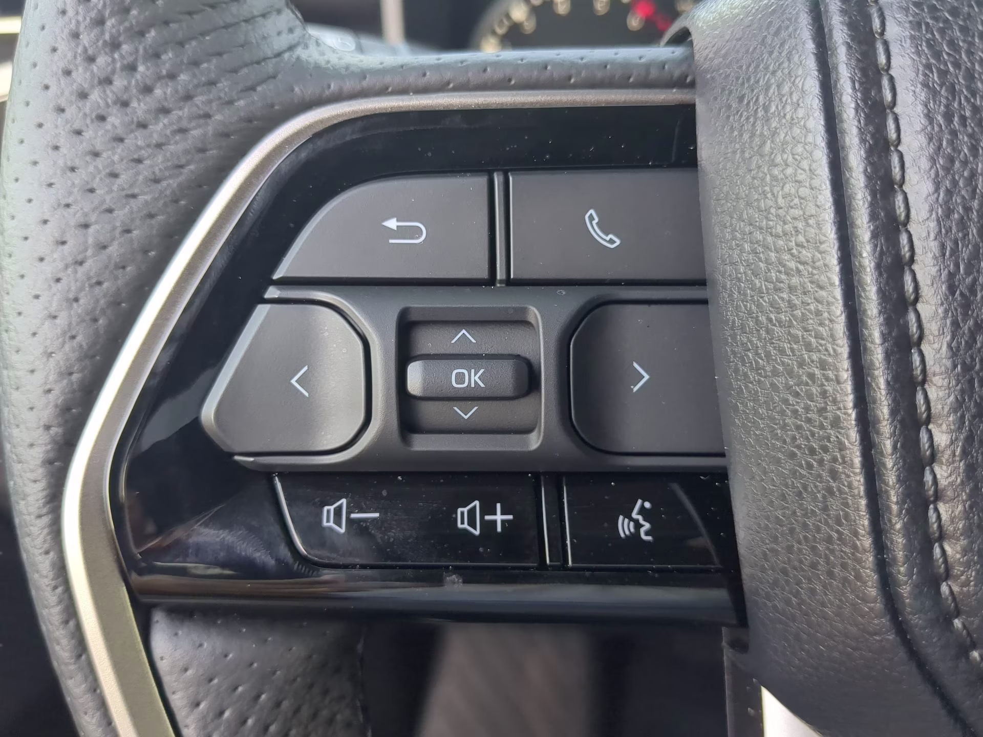 2023 Smoked Mesquite Toyota Tundra 4WD Limited Crew Cab Pickup 4X4 Truck